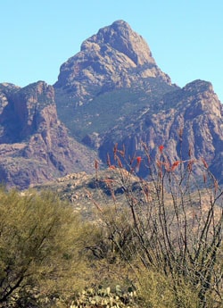 Baboquiviri peak