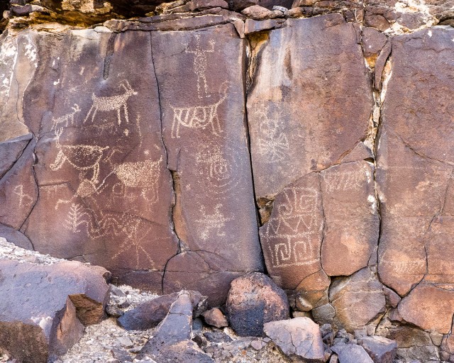 Petroglyph Panel at Quail Point