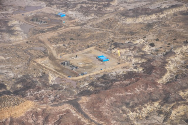 Oil and Gas Facilities near Chaco