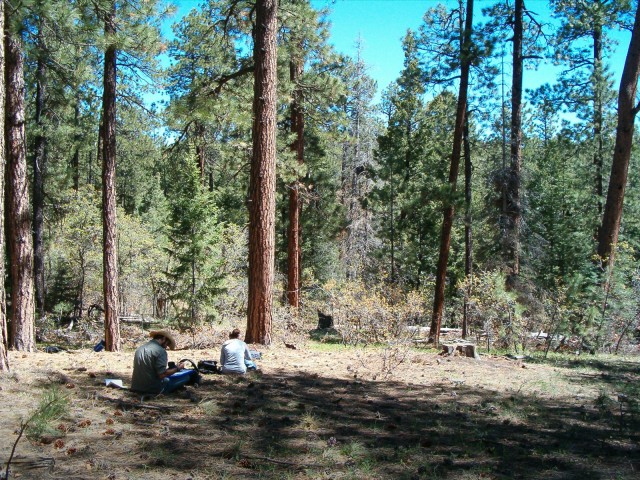 Documenting a Gallina Pithouse