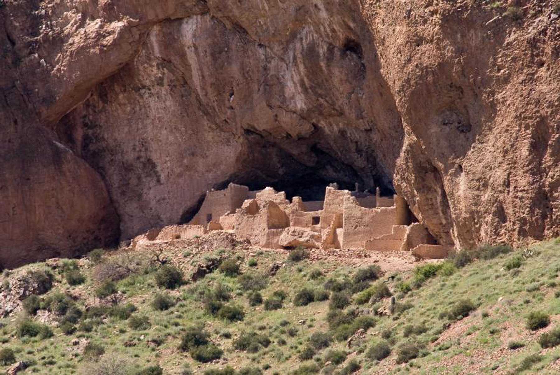 tonto national monument tours