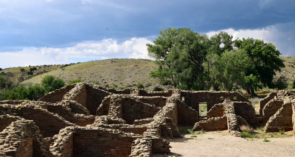 Looking north from Aztec West to the river terrace where Aztec North is located. Aztec North is behind the cottonwoods, but it’s also set back on the terrace, so the two sites are not intervisible.