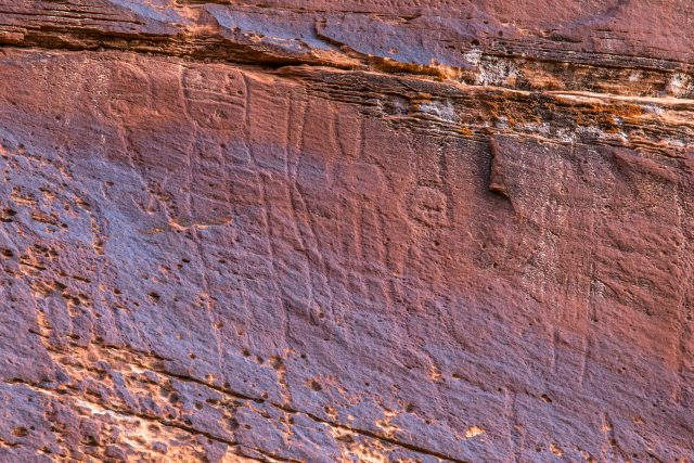 Petroglyphs in the Glen Canyon Linear Style. Image: Jonathan Bailey