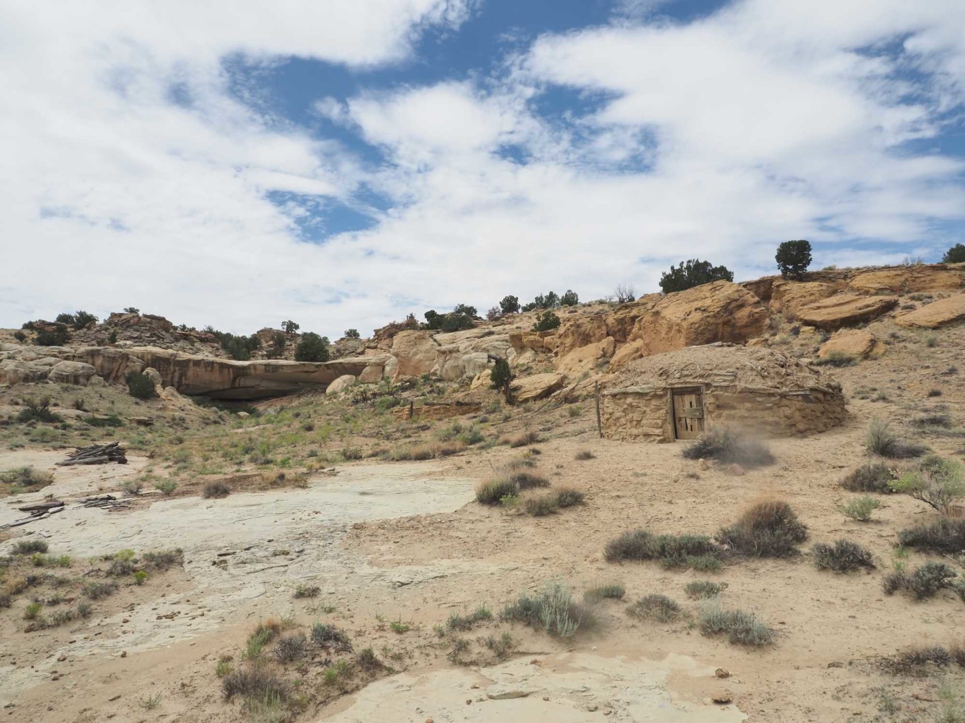 Stabilized hogans and a corral at LA 52966, a Navajo winter camp homesite established by the George/Mescalito family in the late 1800s and used until 1950. Image: Wade Campbell