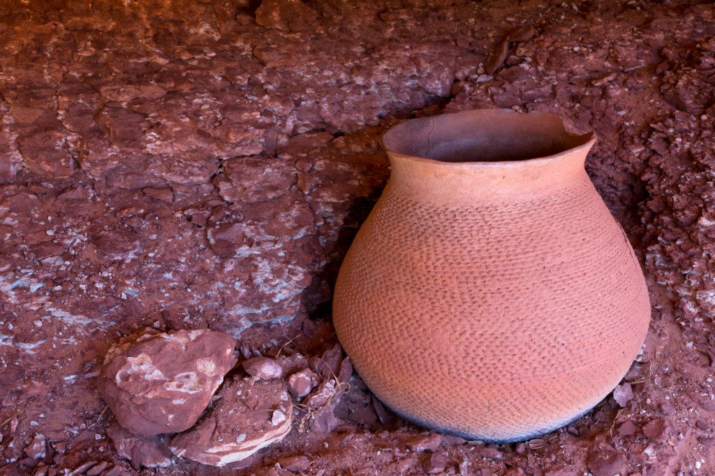 A Mesa Verde style corrugated jar in-situ in the former boundaries of the Bears Ears National Monument. © Jonathan Bailey