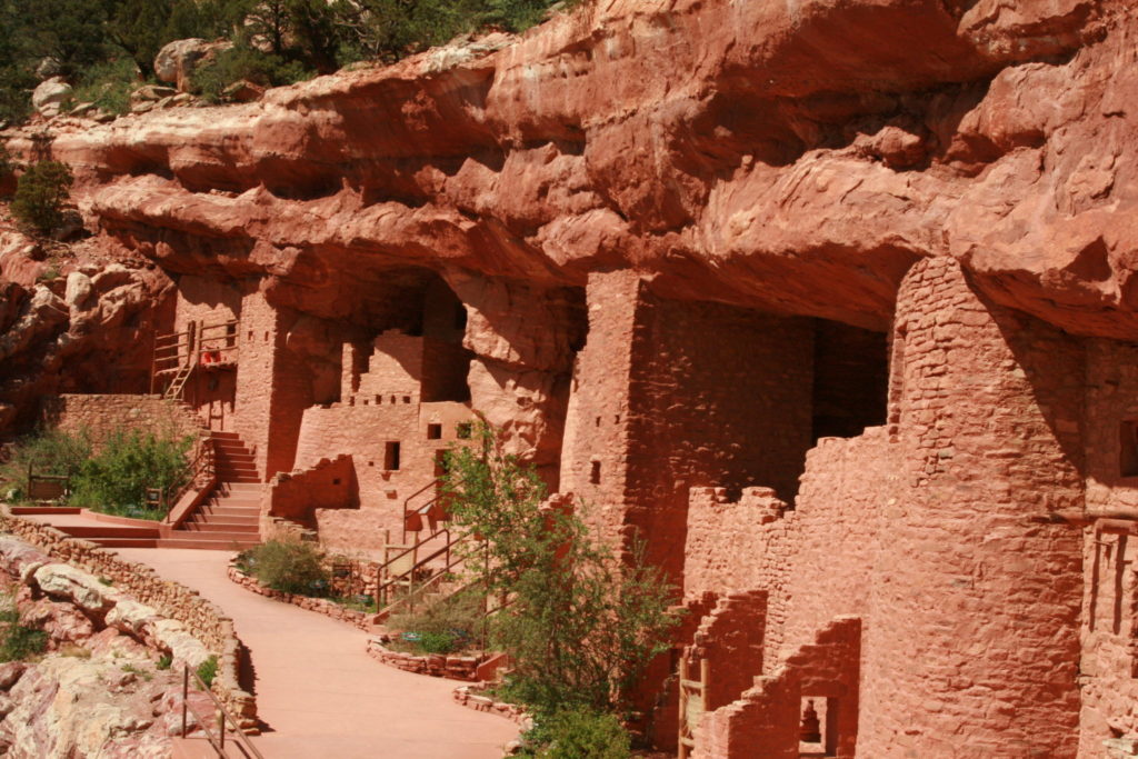 Manitou Cliff Dwellings.