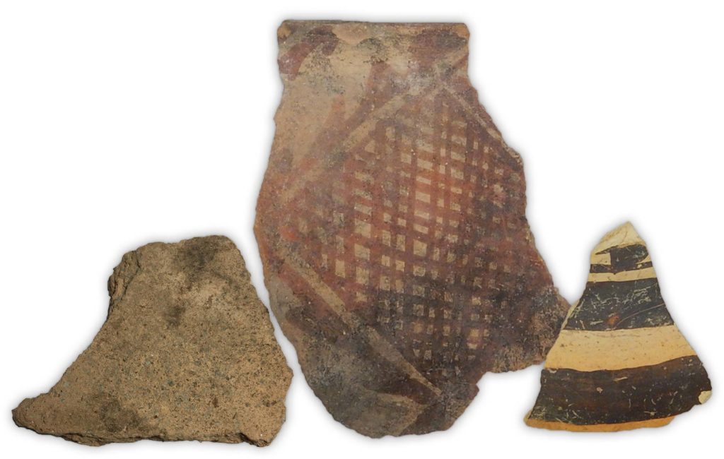 Pottery at Polvorón phase sites shows continuity with previous traditions, the emergence of new traditions, and connections to other regions. Left: Lower Colorado Buff Ware from Pueblo Grande. Image: Christopher R. Caseldine, courtesy Pueblo Grande Museum Middle: Tanque Verde Red-on-brown from Compound F that exhibits late Tanque Verde attributes (for example, recurved vessel form and panel layout design). Right: Jeddito Black-on-yellow from Compound F. Images: Christopher R. Caseldine, courtesy Casa Grande Ruins National Monument and Western Archeological and Conservation Center